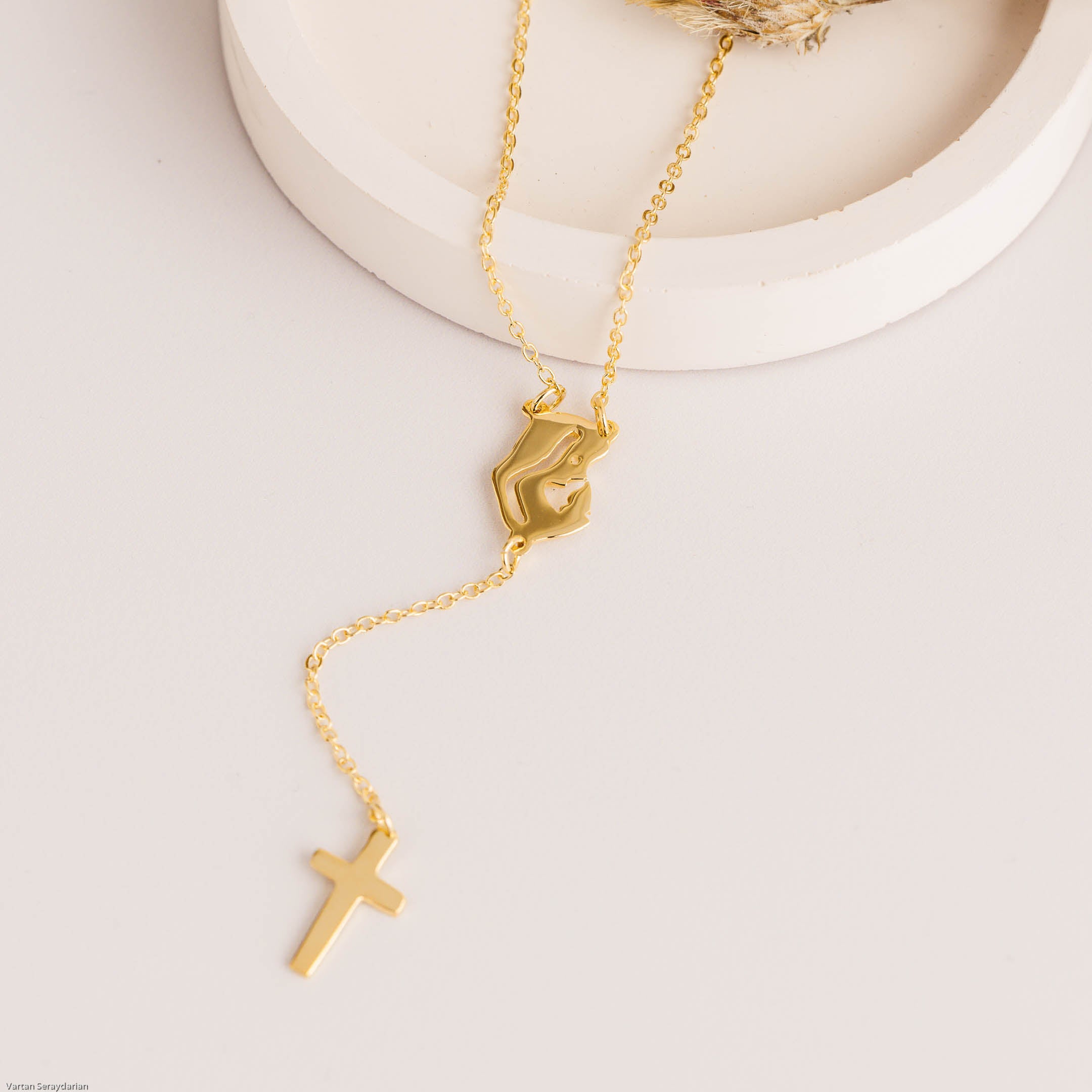 Cross / Virgin Marry Necklace