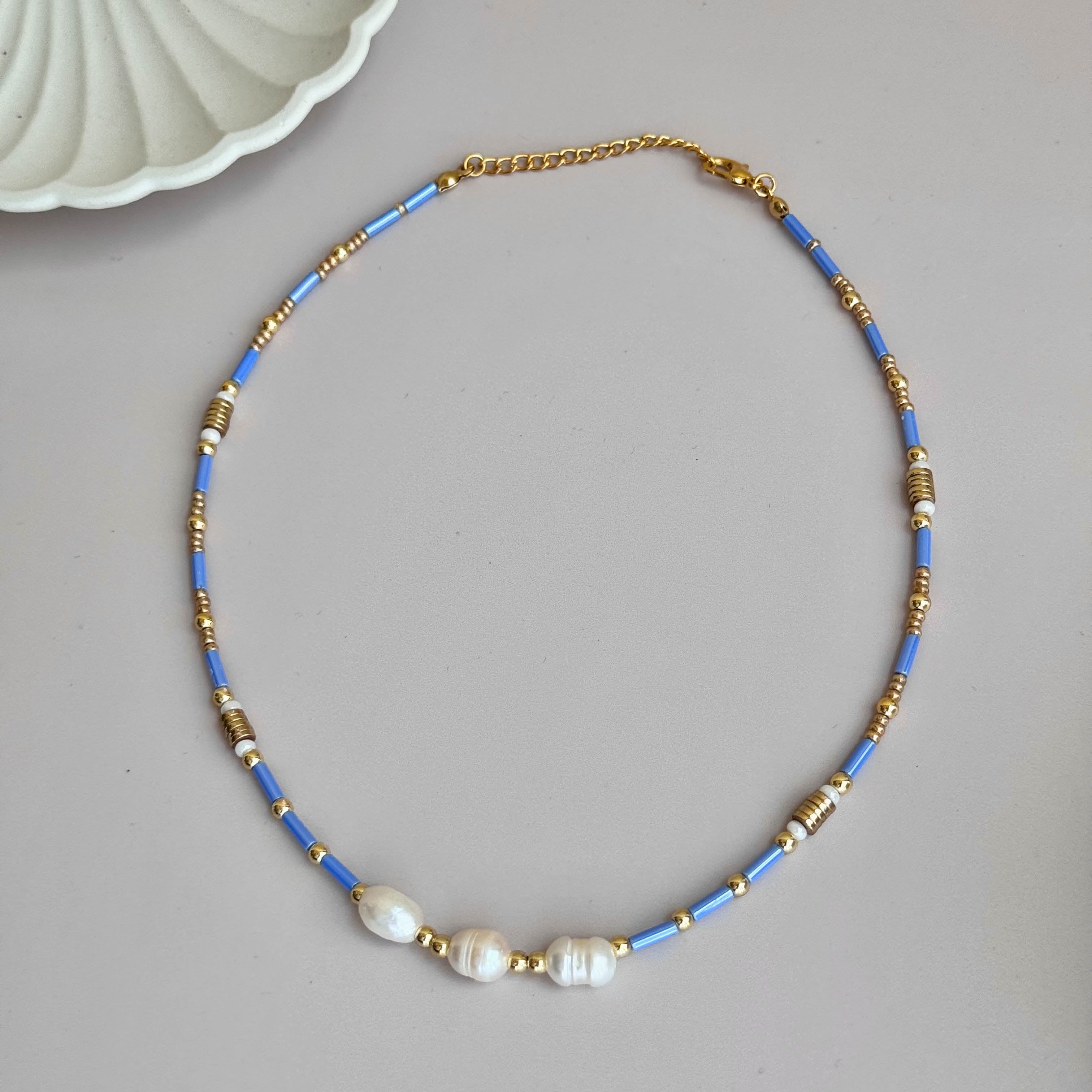 Navy Blue Pearl Chocker