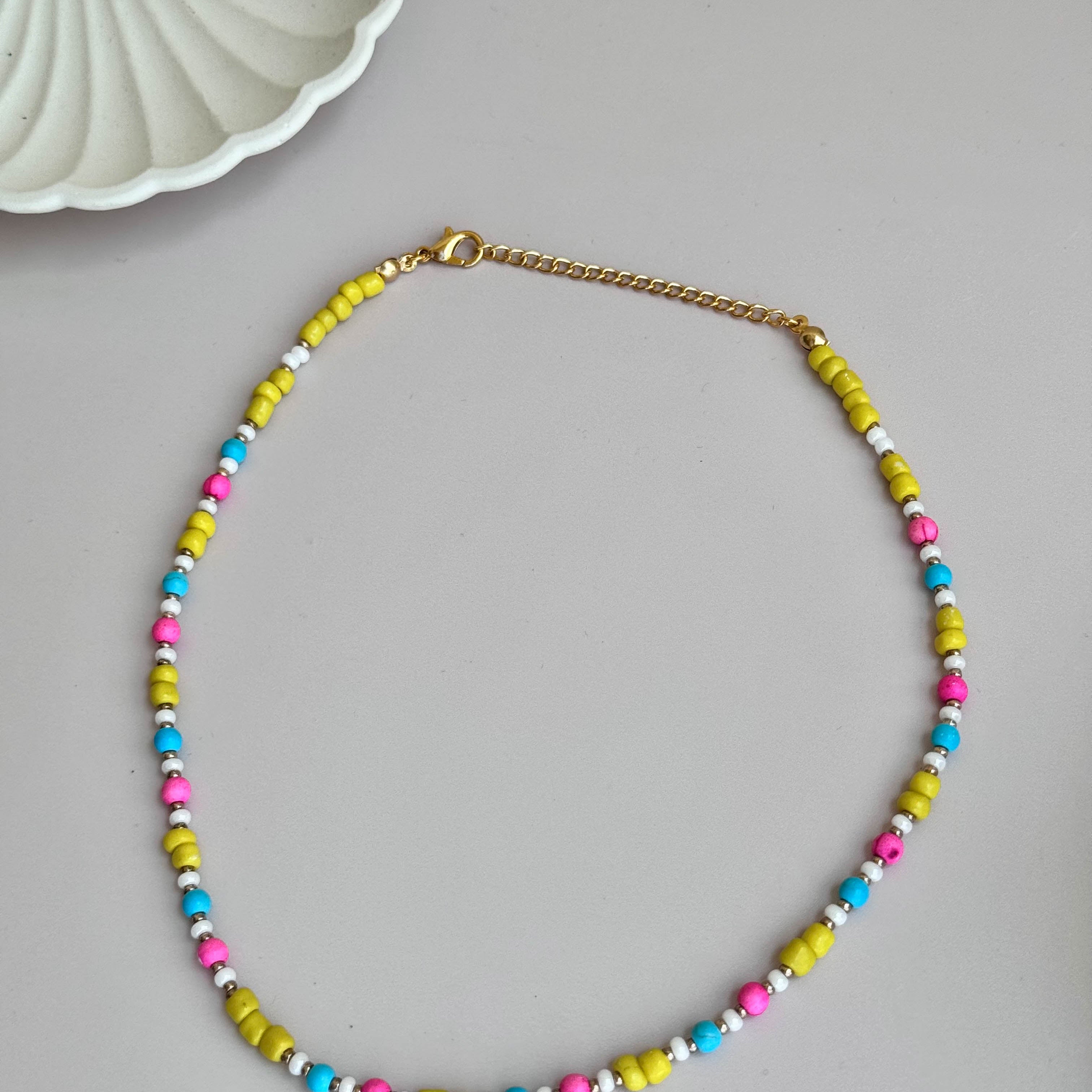 Colored Chocker