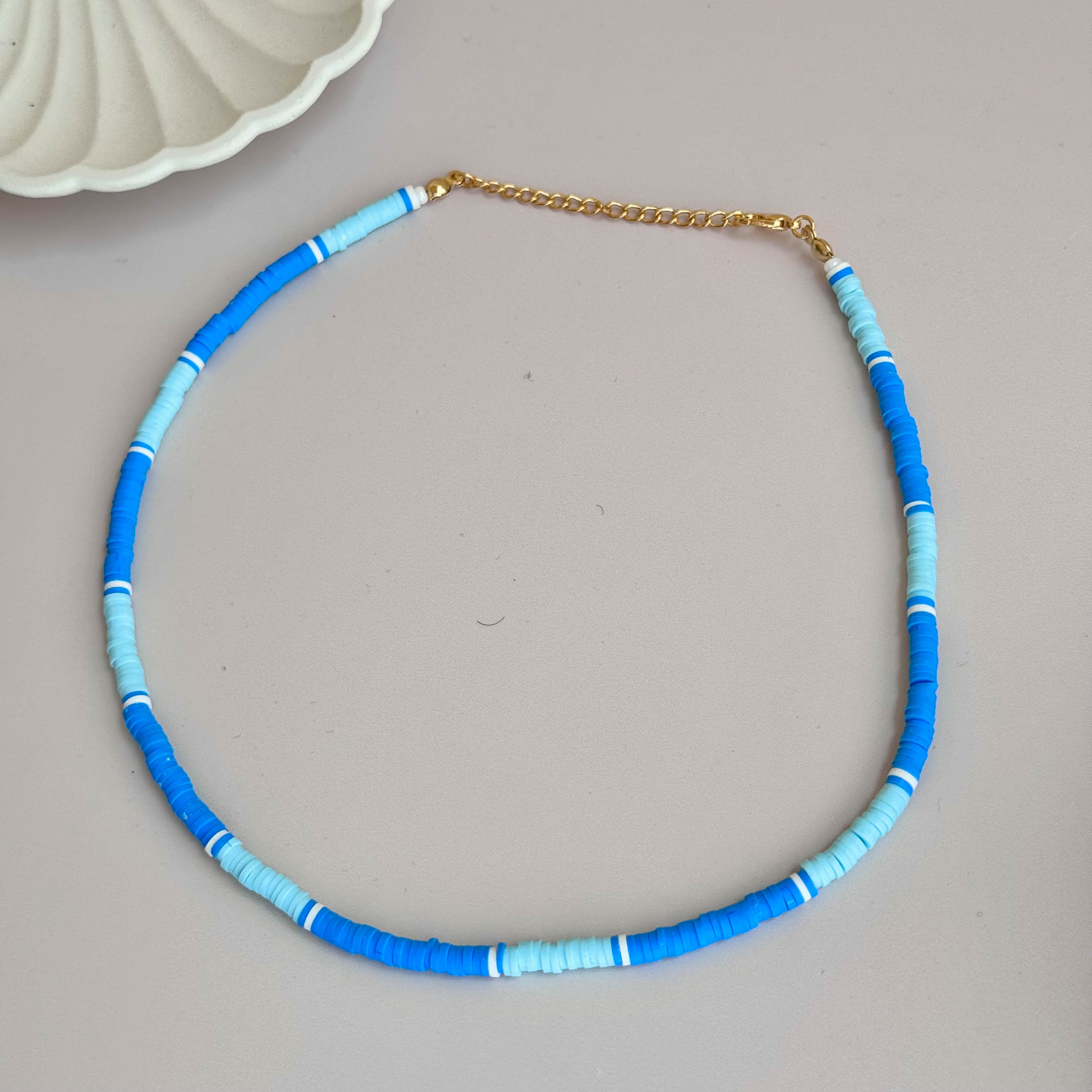 Blue Chocker