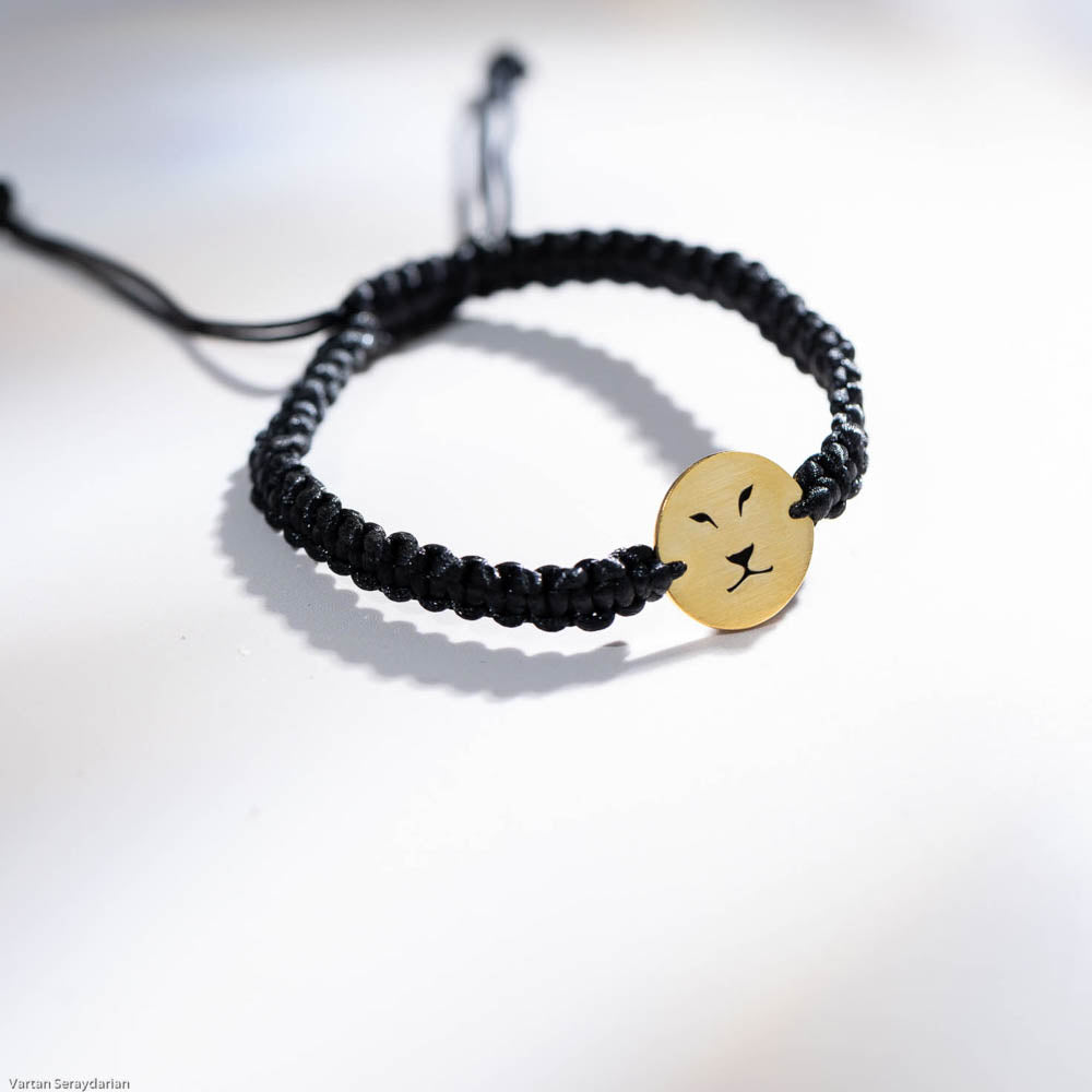 Lion Engraving Bracelet